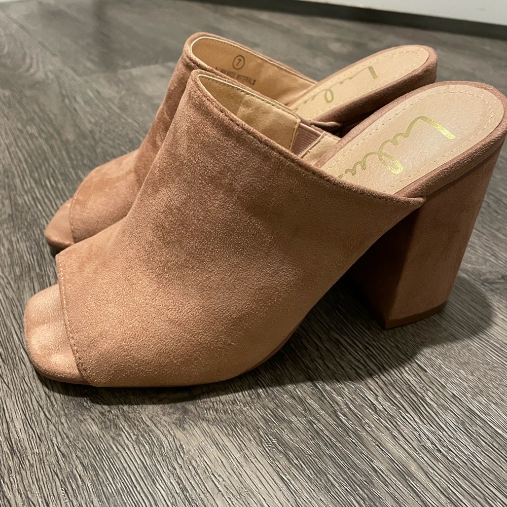 Lulu's Blush Suede Heels - Picture 3 of 6